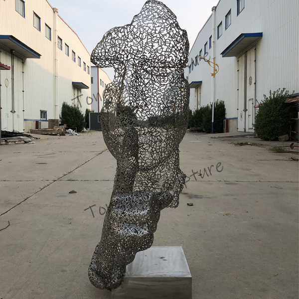 Custom Metal Stainless Steel Statue Silence Is Golden Sculpture