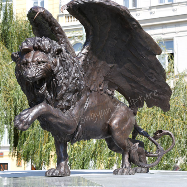 Antique Bronze Lion Sculpture Life Size Outdoor Bronze Lion Statues