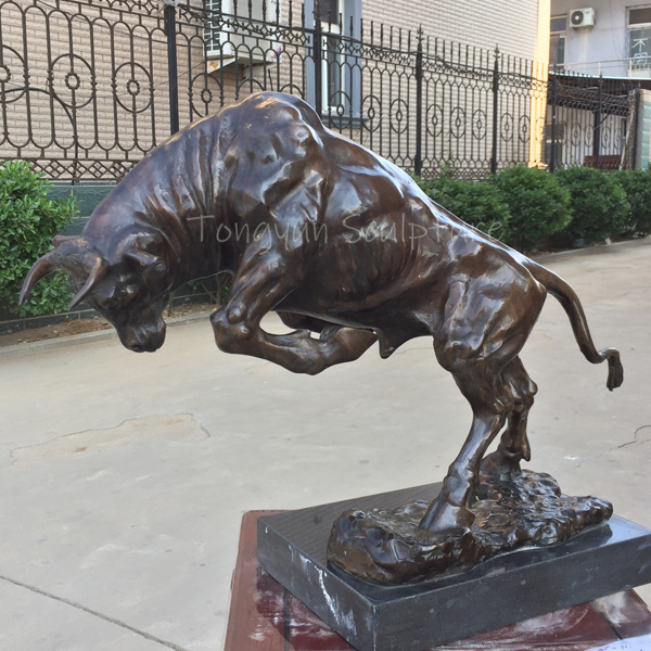 Modern Art Outdoor Decorative Life Size Bronze Bull Sculpture Bronze 