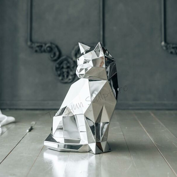 Metal Aluminium Casted Cat Sculpture Decorative