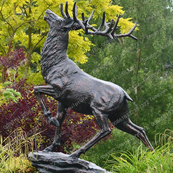 Custom Modern Art Decor Out Door Life Size Metal Brass Bronze Deer Sculpture Elk Statue For Garden
