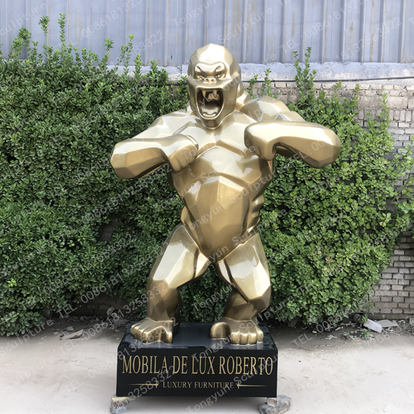 Popular Statue Fiberglass King Kongs Sculpture for Sale