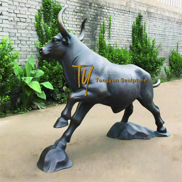 Bronze bull sculpture garden sculpture square sculpture park sculpture.jpg Bronze bull sculpture garden sculpture square sculpture park sculpture.jpg