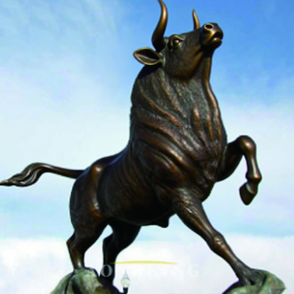 life size bronze bull sculpture.jpg life size bronze bull sculpture.jpg