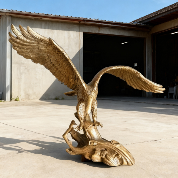 Life Size Bronze Bald Eagle Statue for Garden.jpg Life Size Bronze Bald Eagle Statue for Garden.jpg