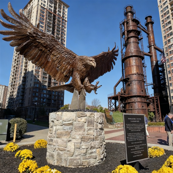 Life Size Bronze Bald Eagle Statue for Garden.jpg Life Size Bronze Bald Eagle Statue for Garden.jpg
