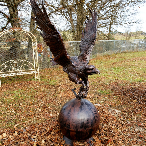 Majestic Eagle Statues for Outside.jpg Majestic Eagle Statues for Outside.jpg