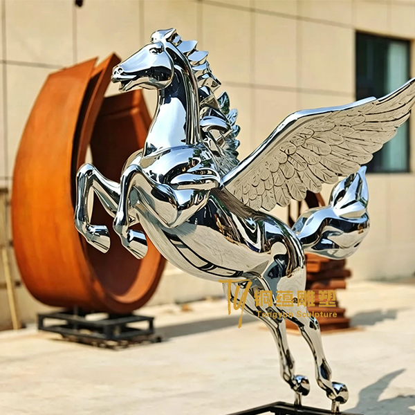 1778639574343819.png stainless steel horse sculpture-2.png