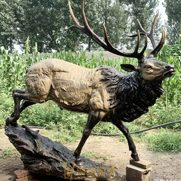 1779242053541606.png bronze deer statue-3.png